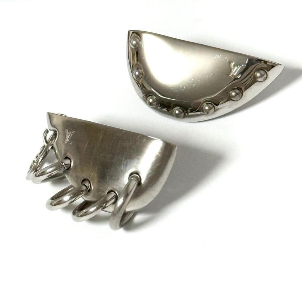 LOUIS VUITTON Silver Earrings - Picture 2 of 10